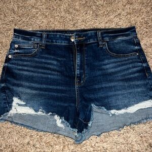 Women’s American Eagle shorts